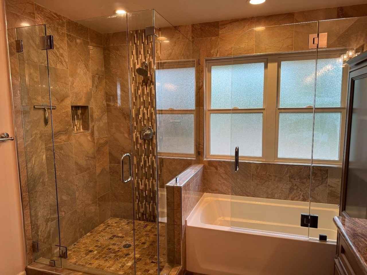 1359 Country Club Dr - Photo 7 of 19