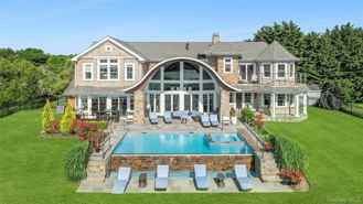 61A S Bay Ave - Photo 1 of 1