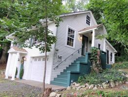 featured image of 32 Cherry St