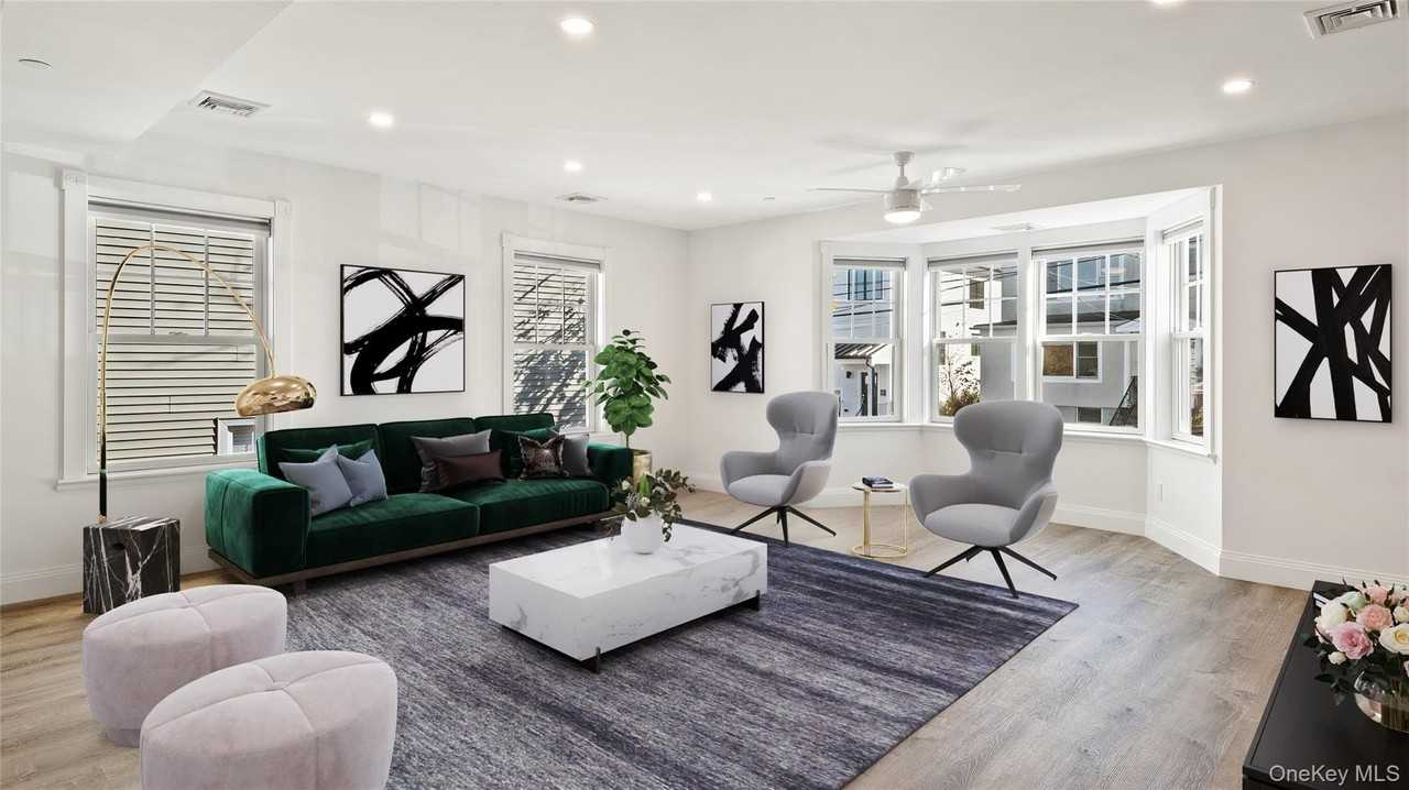 33 Devoe St #1A - Photo 5 of 16