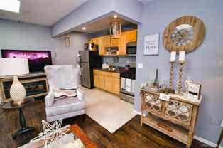 180 Montauk Ave - Photo 1 of 1