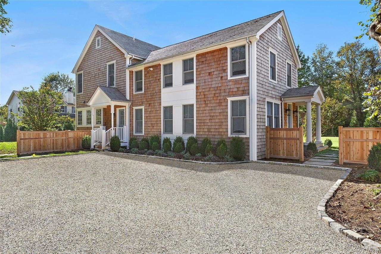 96 Miller Rd - Photo 2 of 18