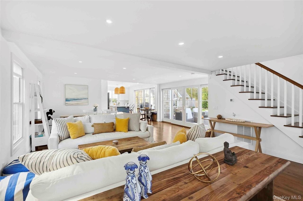 96 Miller Rd - Photo 4 of 18