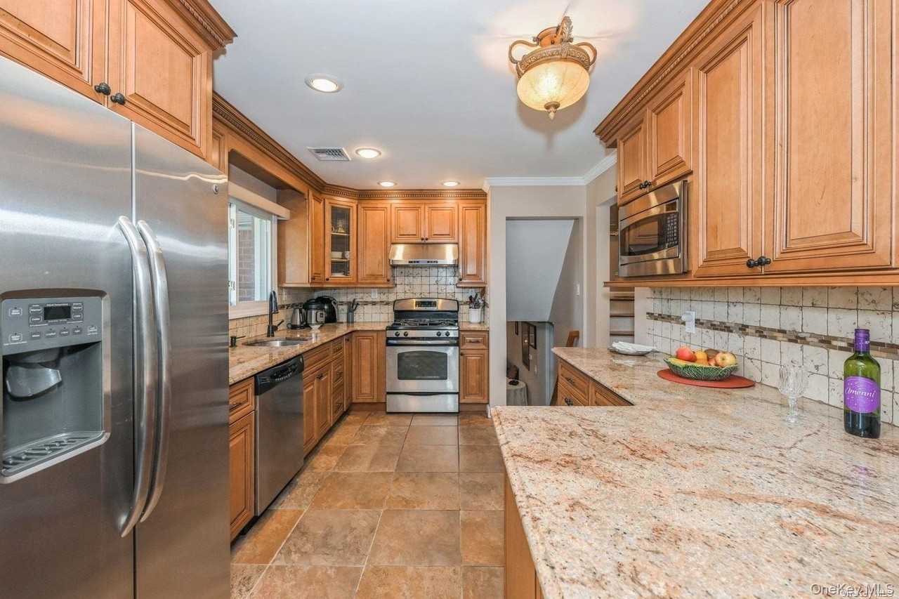 41 Eaton Rd - Photo 6 of 29