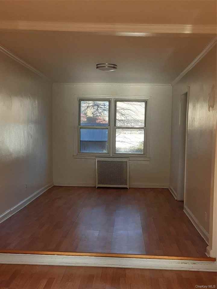 7625 167th St - Photo 5 of 16