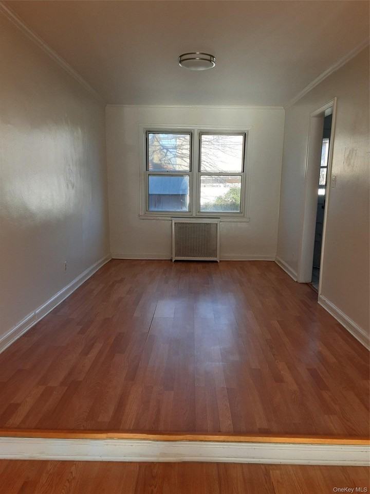 7625 167th St - Photo 6 of 16