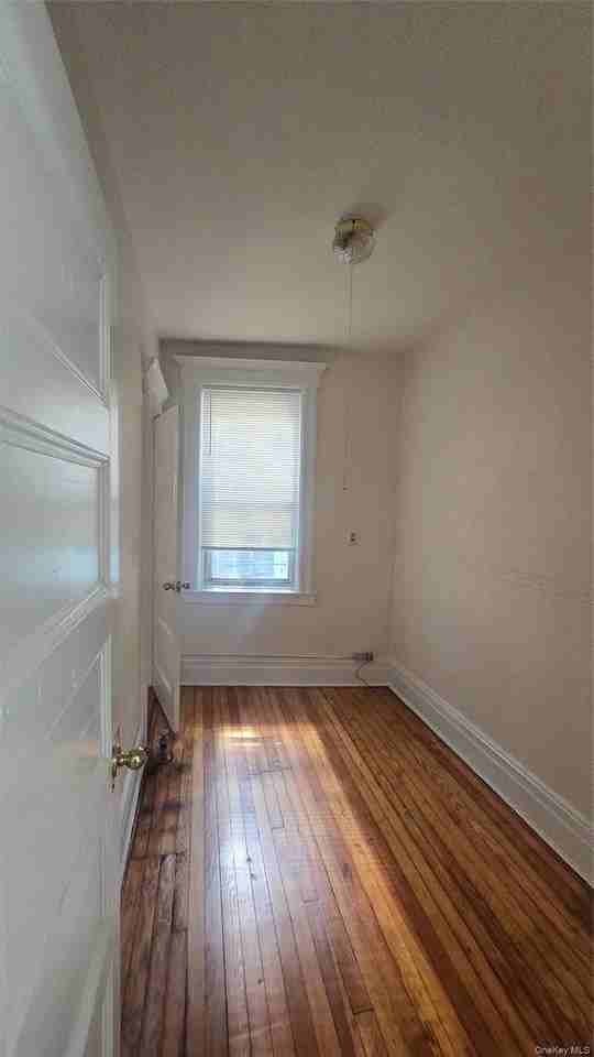 8816 Jamaica Ave #2 - Photo 2 of 10