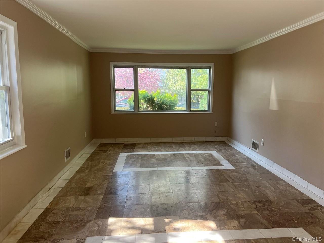 1605 Bell Blvd #1stFL - Photo 2 of 10