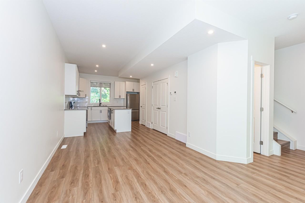 12222 112 Ave Nw #2M - Photo 5 of 28