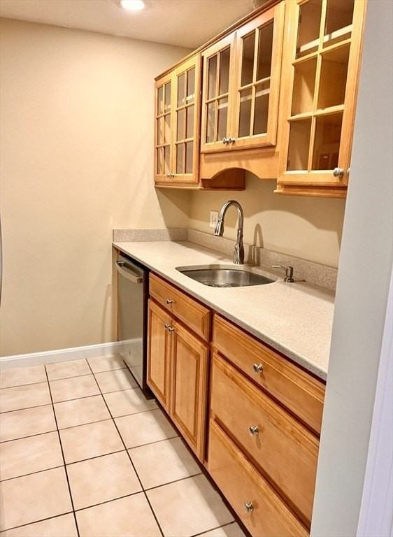 180 Main St #F136 - Photo 5 of 12