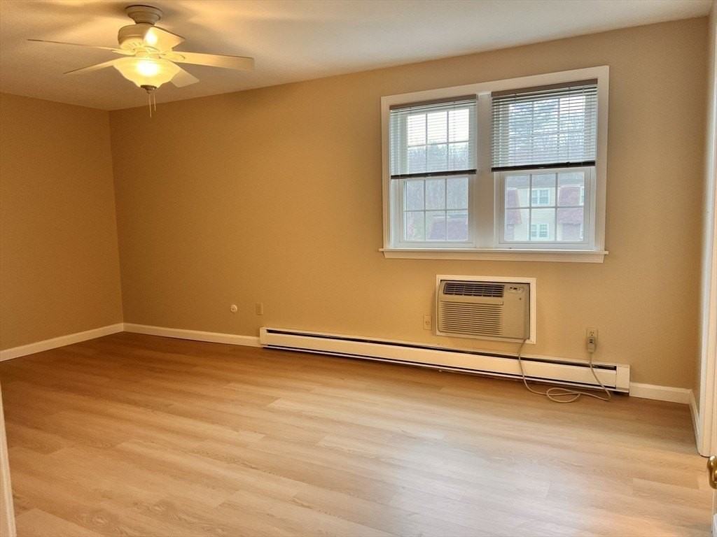 180 Main St #F136 - Photo 7 of 12