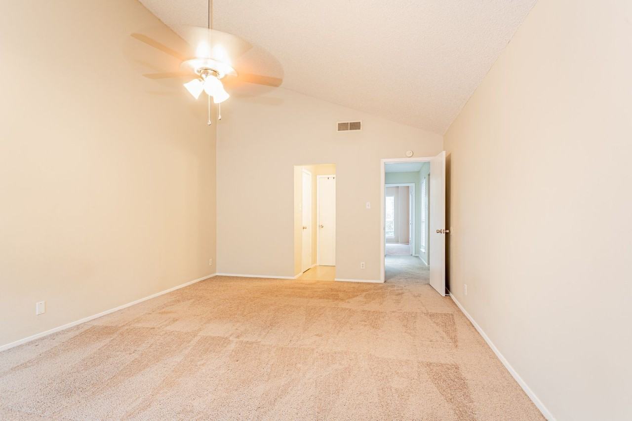 4709 Misty Slope Ln - Photo 7 of 16