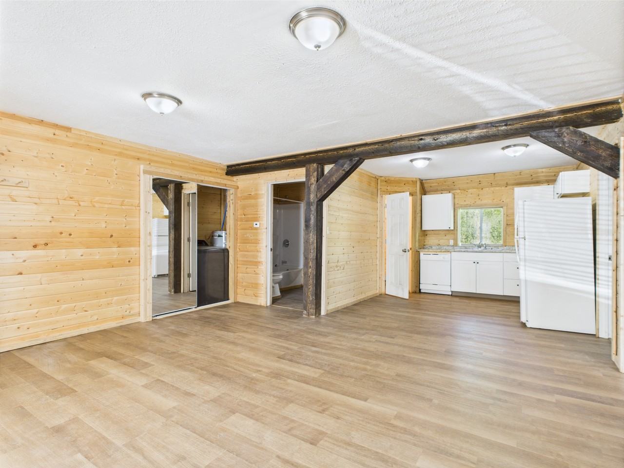 2921 Glacier State Dr #5 - Photo 3 of 15