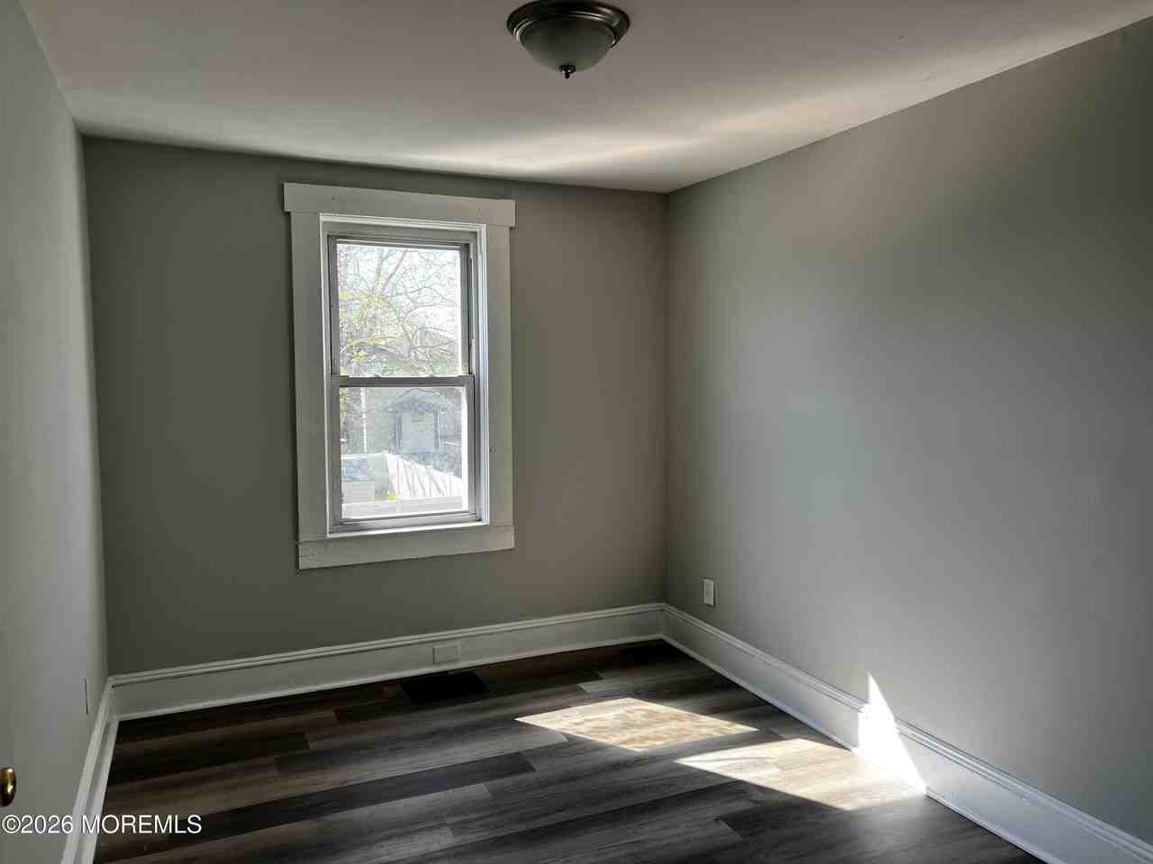 1221 9th Ave #3 - Photo 7 of 8