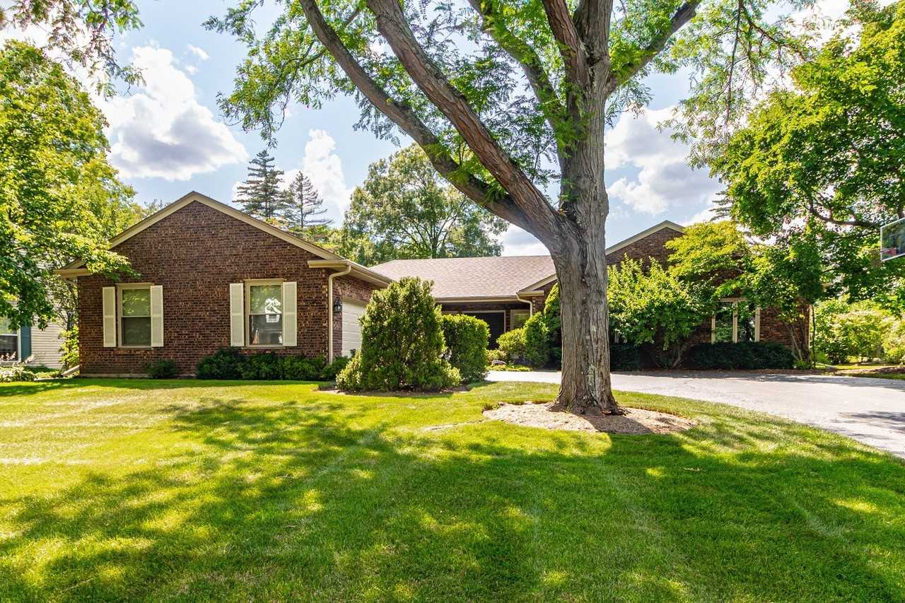 31 Fox Trl - Photo 2 of 45