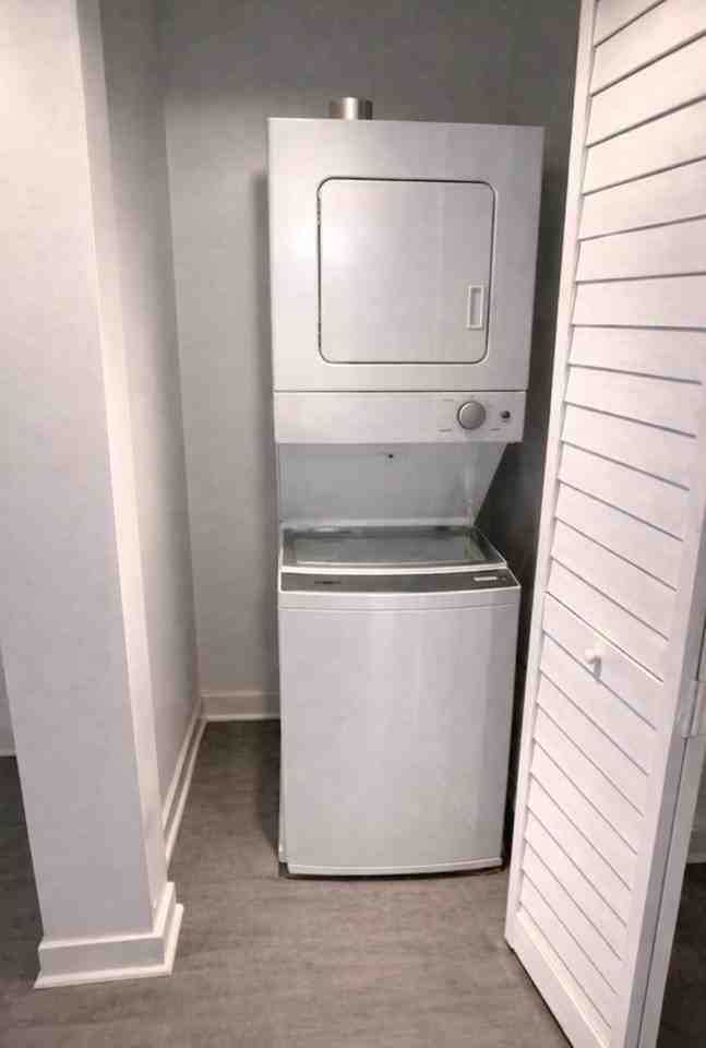 4519 W Thomas St #1 - Photo 4 of 6