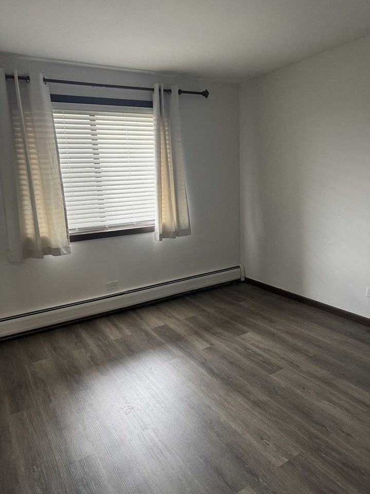 15744 Lake Dr - Photo 6 of 6