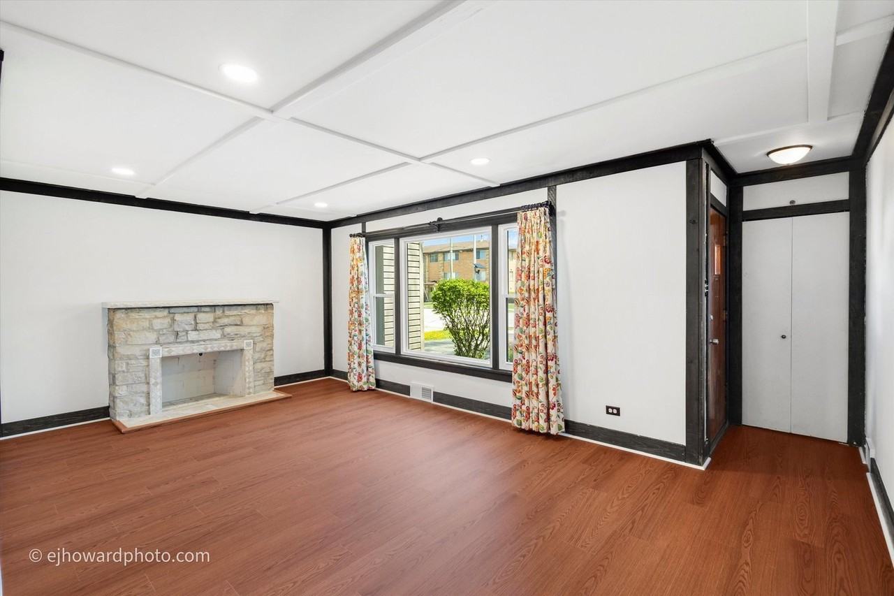 804 S President St - Photo 5 of 25