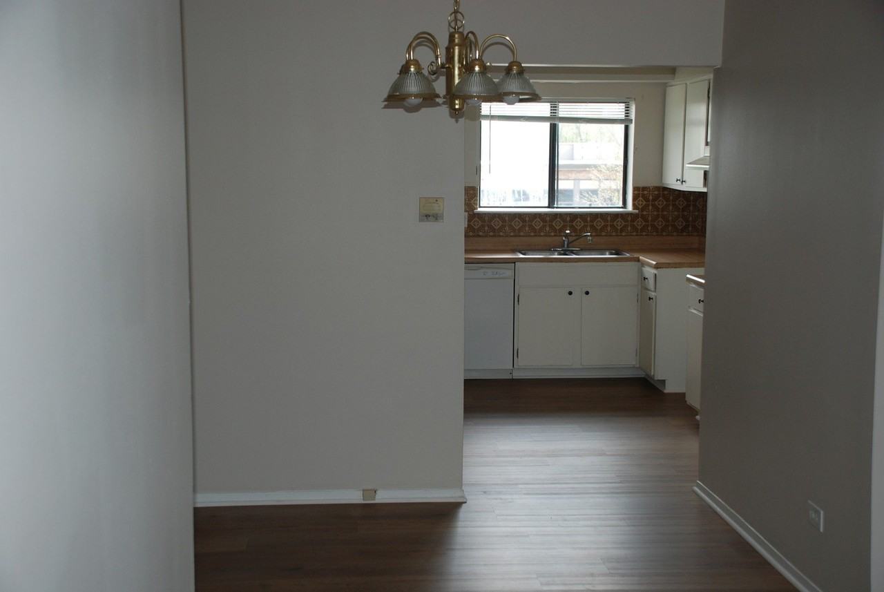 1779 Rand Rd #3B - Photo 3 of 9