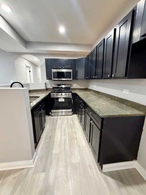 4344 W Lexington St #1 - Photo 3 of 9