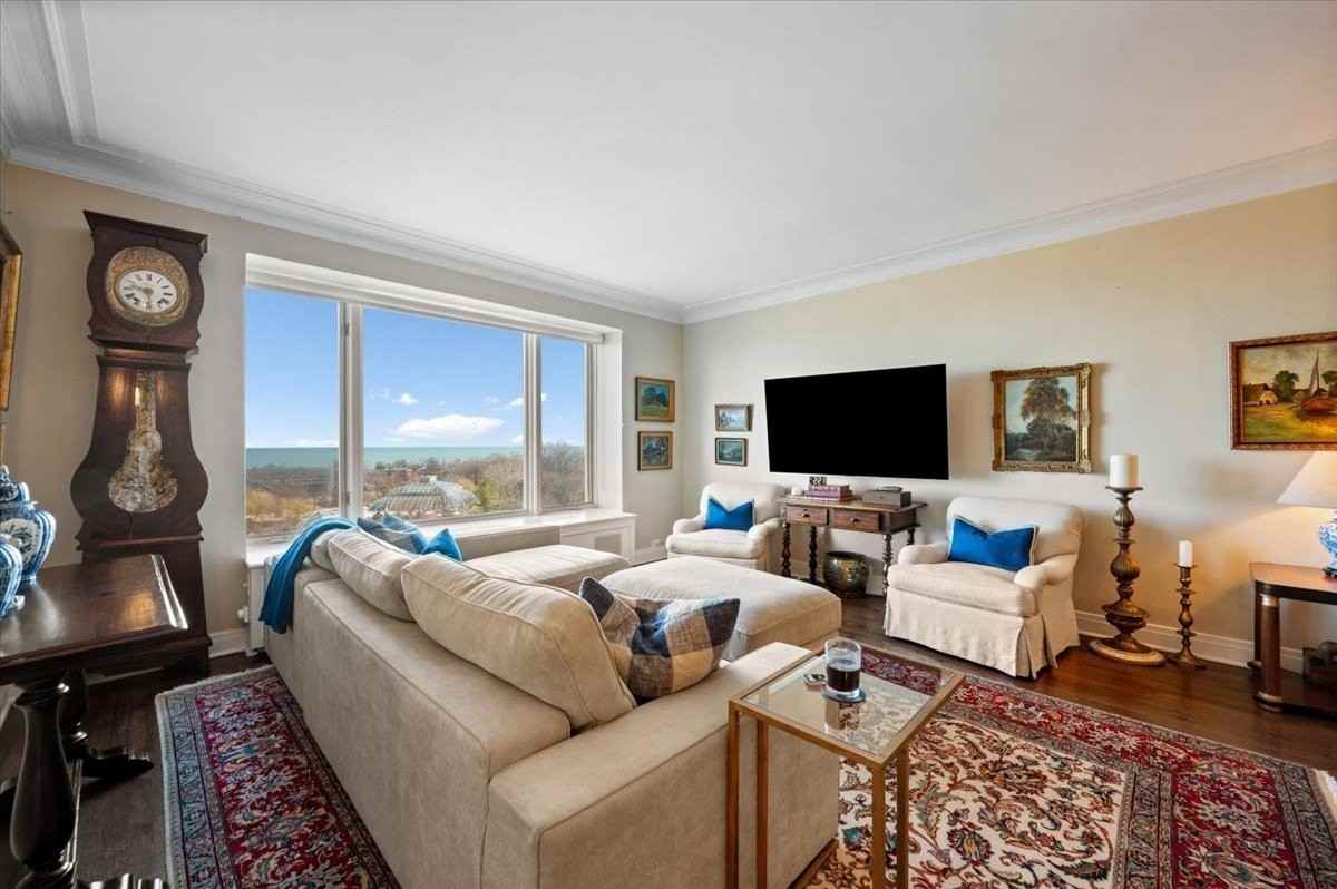 2130 N Lincoln Park W #9N - Photo 7 of 44