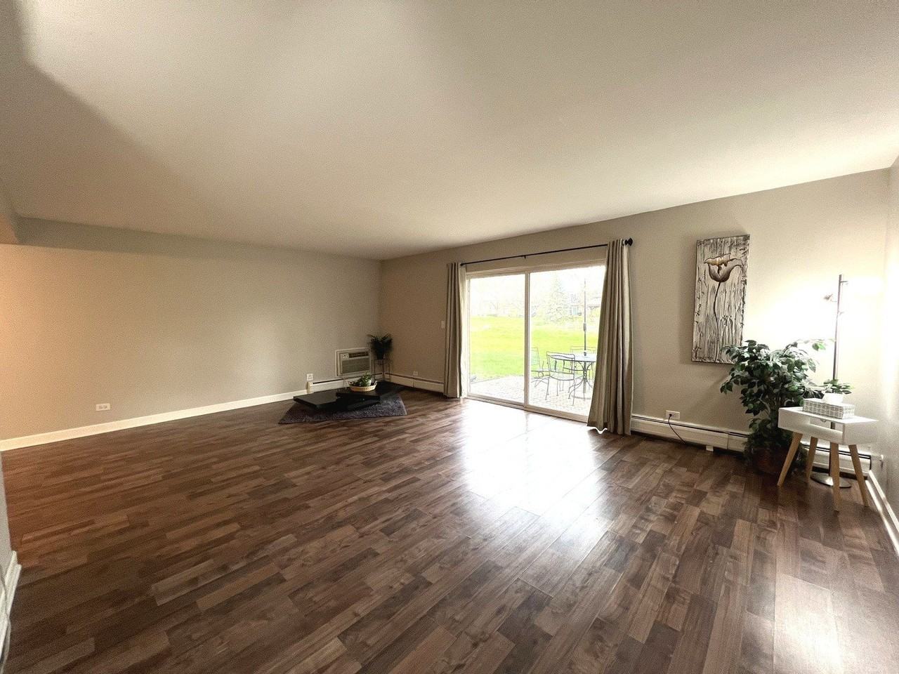 703 E Falcon Dr #C102 - Photo 7 of 18