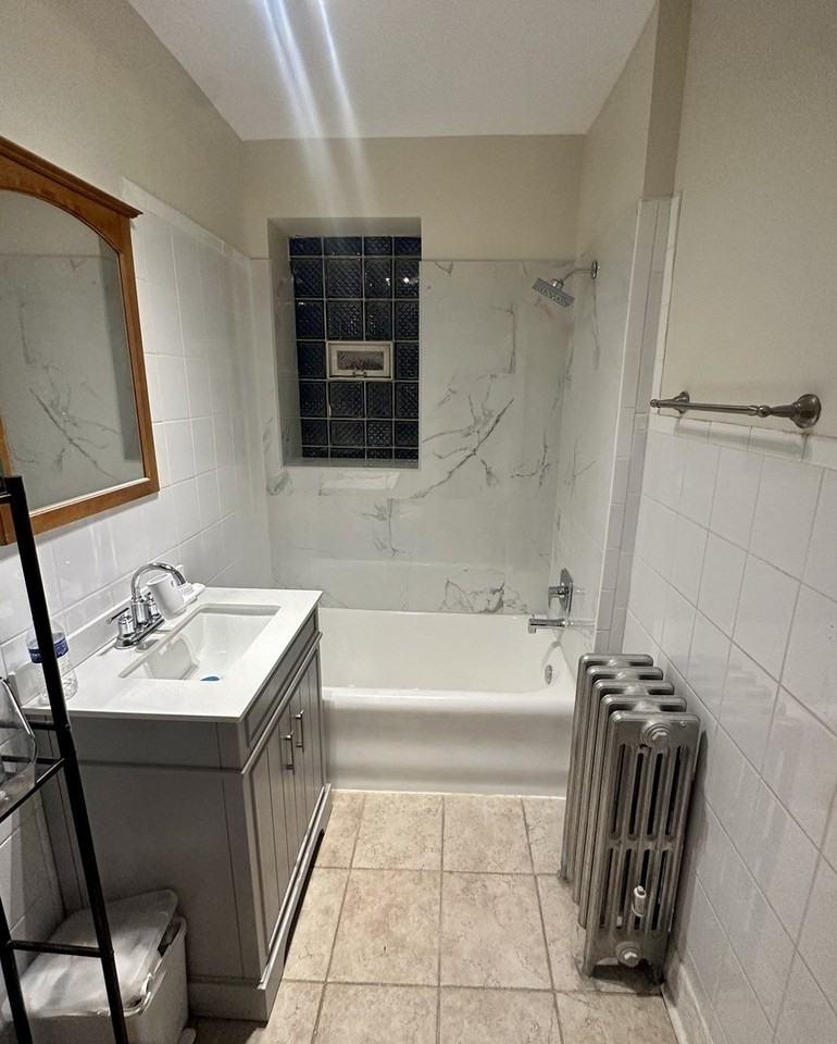 2638 W Summerdale Ave #2S - Photo 5 of 7