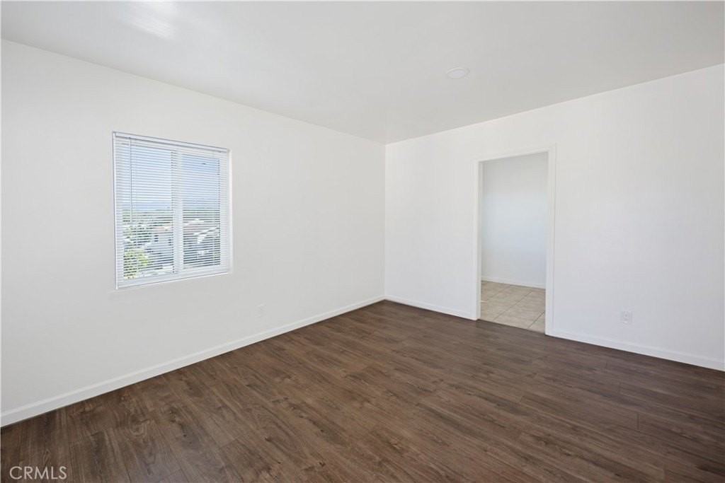 2770 Marengo St - Photo 3 of 9