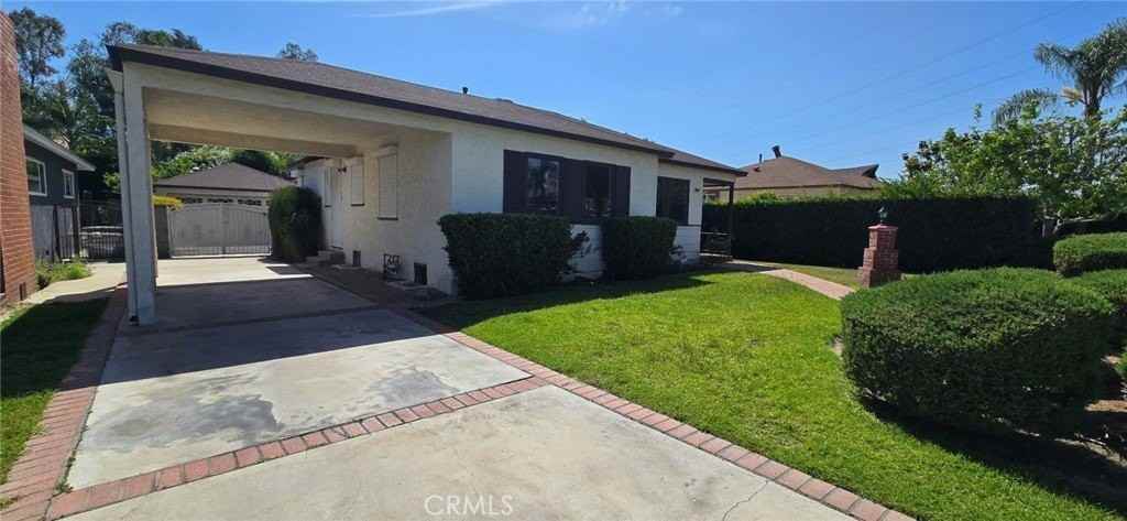 7220 Via Amorita - Photo 2 of 20