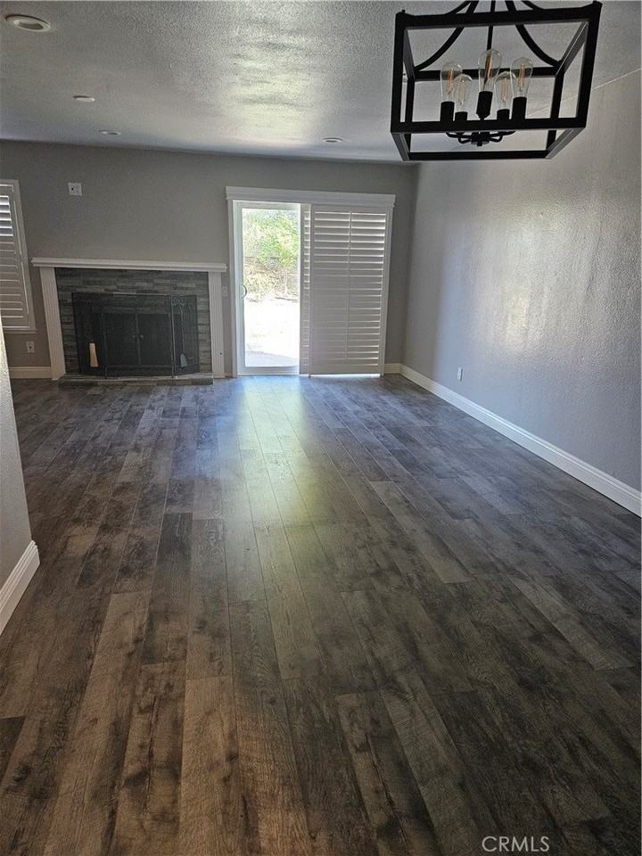 2085 Dove Ct - Photo 7 of 15