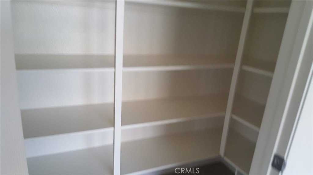 23568 Brigin Pl - Photo 5 of 21