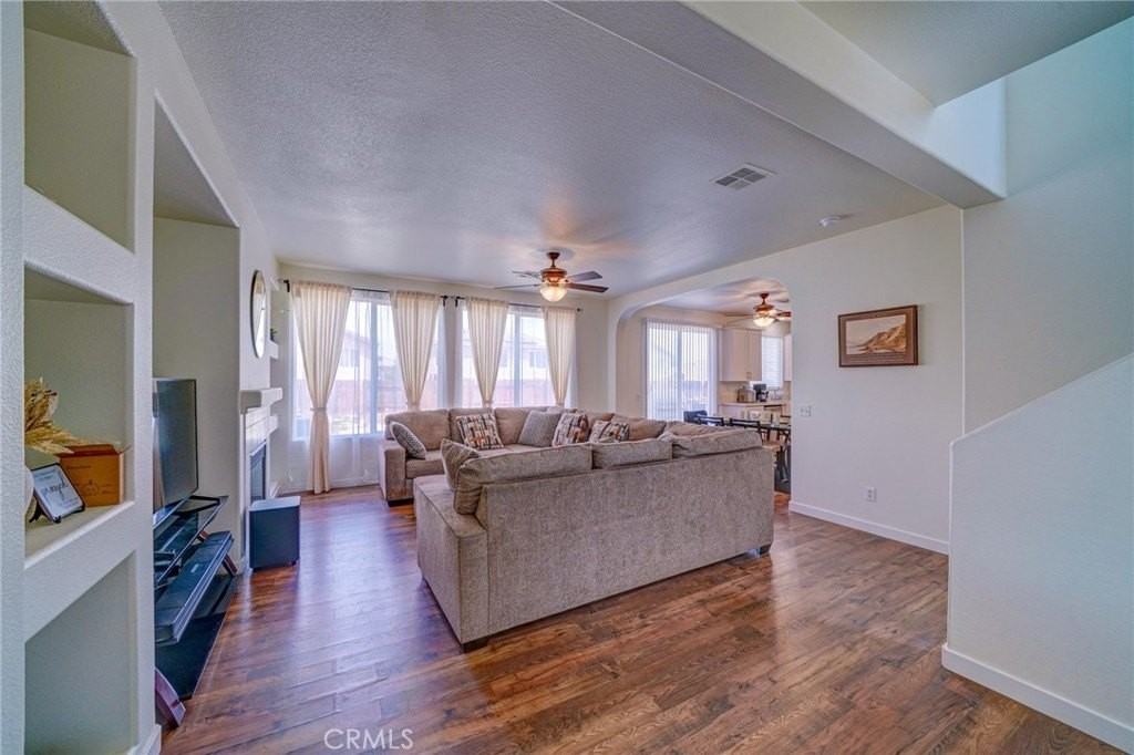 14304 Gray Fox Ln - Photo 2 of 42