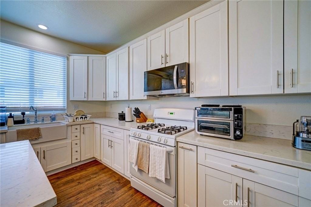 14304 Gray Fox Ln - Photo 6 of 42