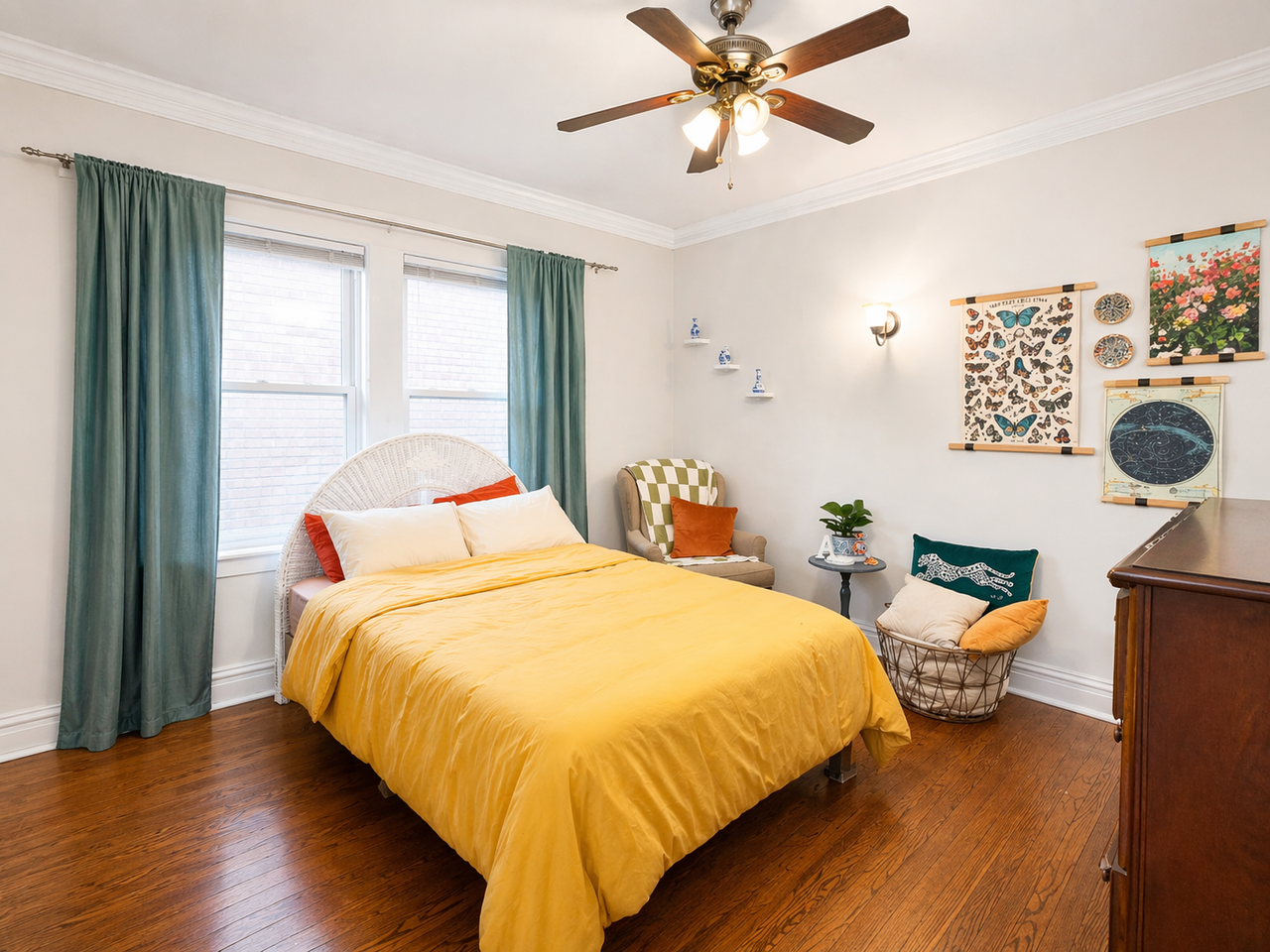 2467 N Clark St #2 - Photo 7 of 9