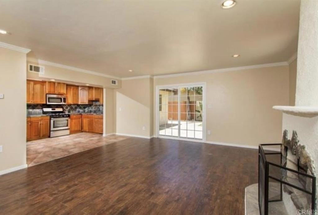 3314 Moccasin Ave - Photo 4 of 12