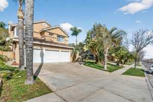 featured image of 2620 Taylor Ave