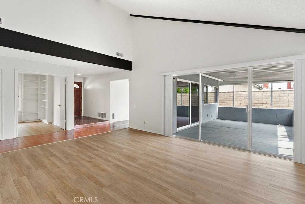 24031 Olivera Dr - Photo 7 of 28