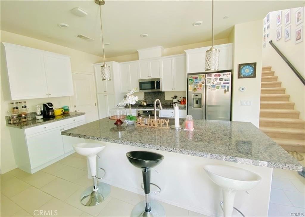 8740 Festival St - Photo 4 of 28