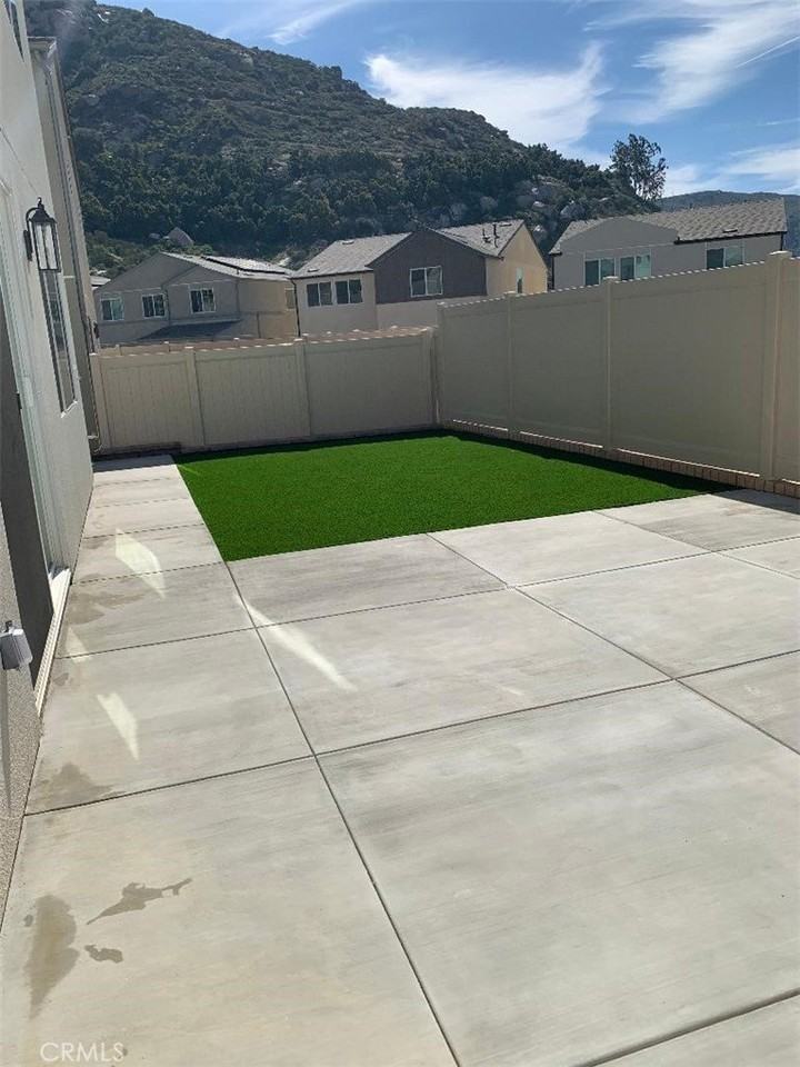 249 Hass Ln - Photo 2 of 15