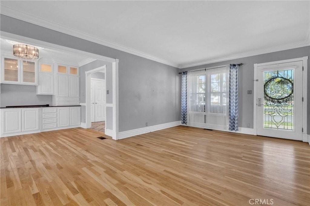 4220 Los Coyotes Diagonal - Photo 3 of 36