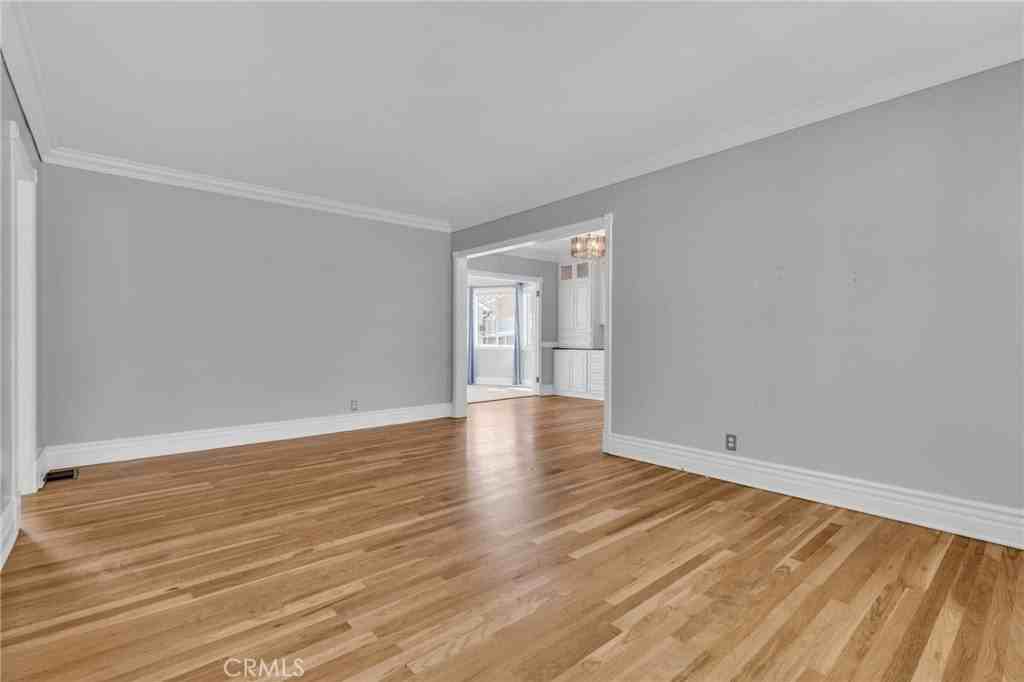 4220 Los Coyotes Diagonal - Photo 6 of 36