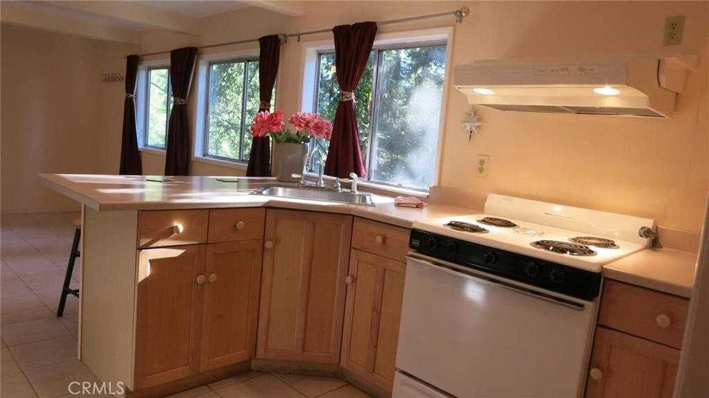 21455 Delta Way #1 - Photo 4 of 38