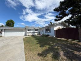 featured image of 10402 Bowen Cir