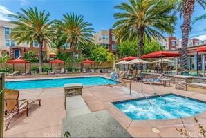 featured image of 16 Compass Ct