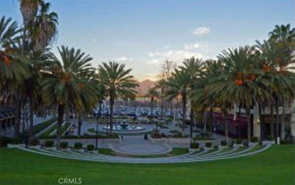 16 Compass Ct - Photo 4 of 13