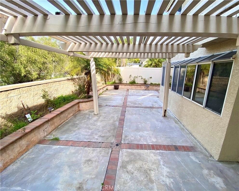 29 Cuervo Dr - Photo 4 of 20