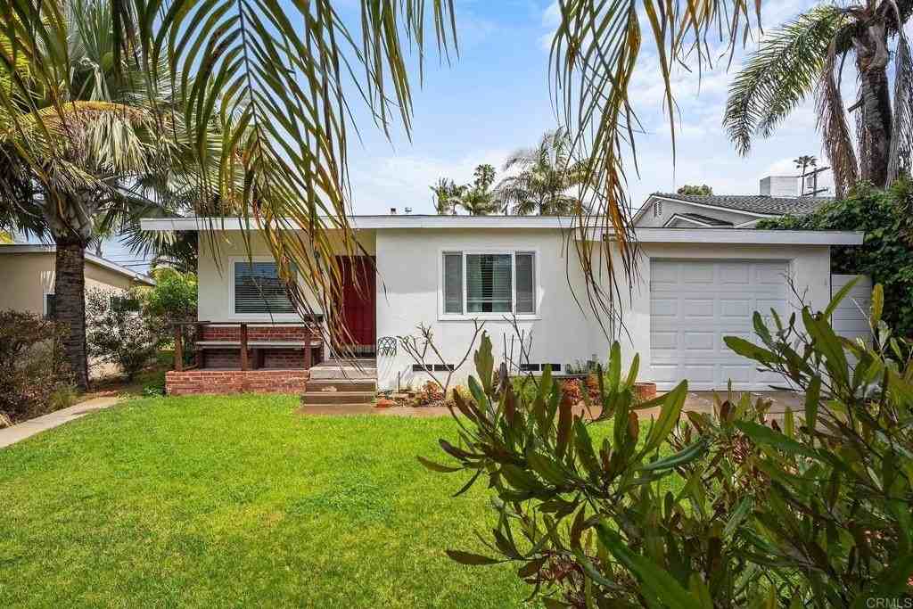 4552 Point Loma Ave - Photo 4 of 18