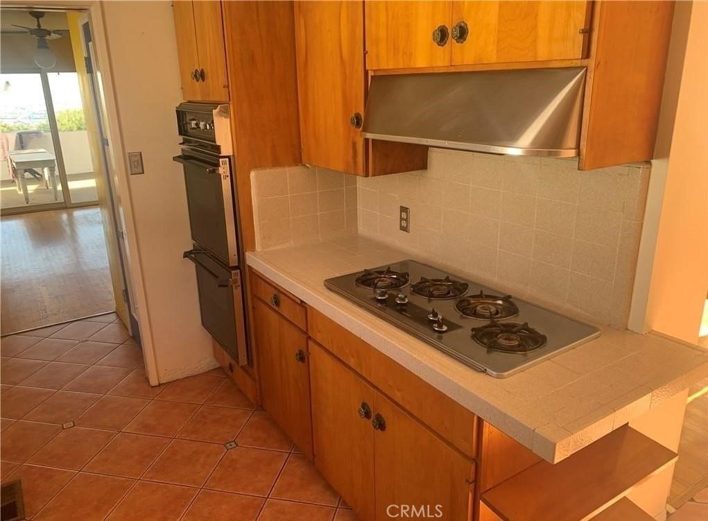 4228 Miraleste Dr - Photo 2 of 7