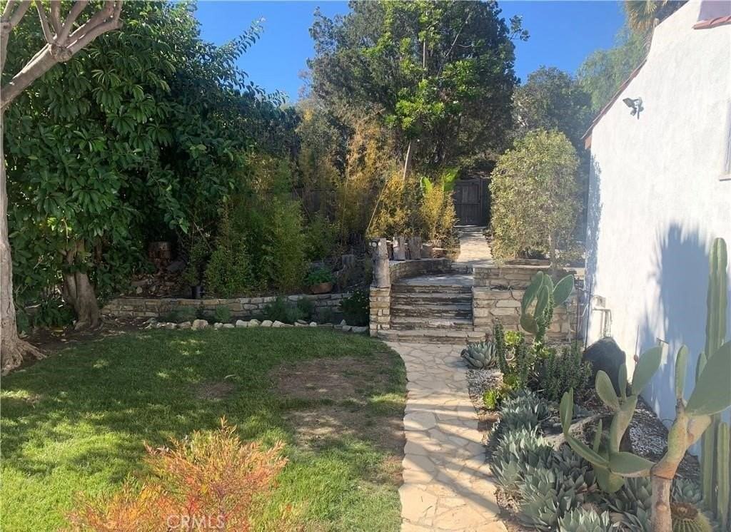 4228 Miraleste Dr - Photo 6 of 7