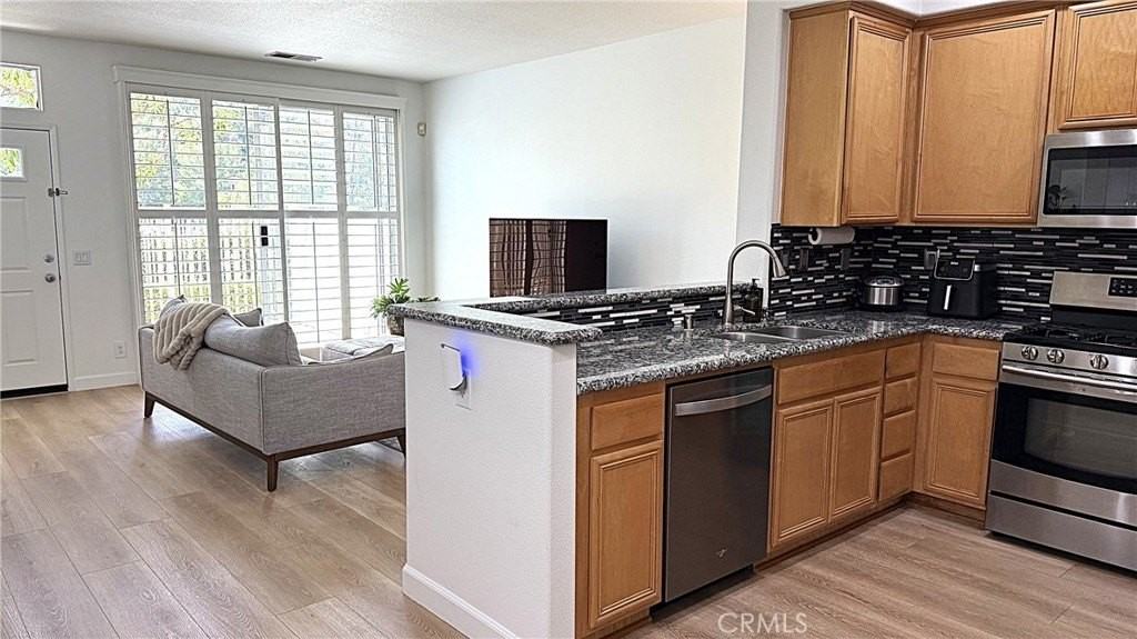 8382 E Truckee Way - Photo 3 of 43